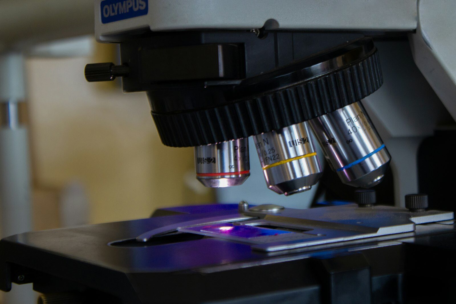 Laboratory microscope with UV light for Cyro-Weld™ UV medical adhesive fluorescence verification
